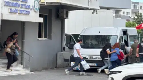 Seferihisar'daki rüşvet operasyonunda kritik gün: 7 isim hakim karşısında