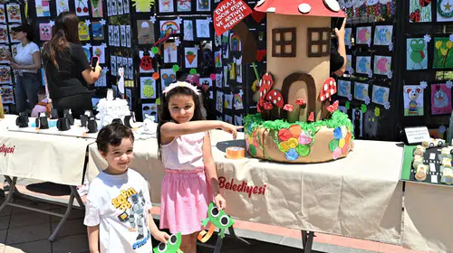 Bornova Büyükpark’ta miniklerin büyük sergisi