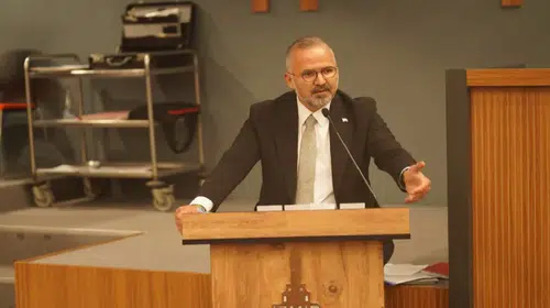 İzmir Büyükşehir Belediyesi’nde tansiyon düşmüyor: Hakan Yıldız’dan Cemil Tugay ve Çağatay Güç’e ağır suçlama