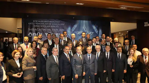 Ege Hububat Bakliyat Yağlı Tohumlar ve Mamulleri İhracatçıları Birliği’nde Muhammet Öztürk Güven Tazeledi