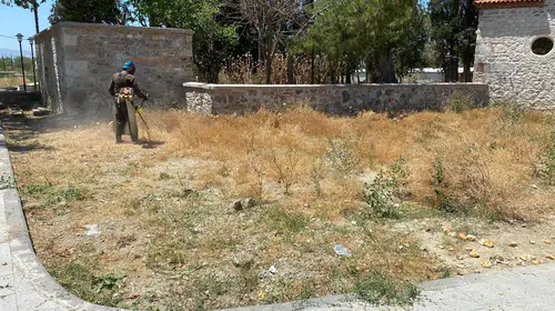 Manisa'da manevi duraklara vefa dokunuşu: Karacaahmet Türbesi yenilendi