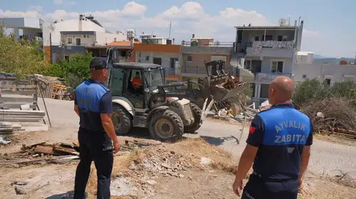 Ayvalık’ta kaçak atık operasyonu: Ekipler sahada denetimleri sıklaştırdı