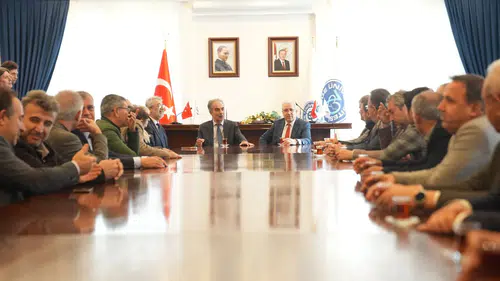 Ege Üniversitesinde rektörlük devir teslim töreni yapıldı