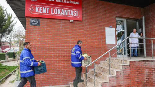 Buca’nın Kardeşlik Sofrası büyüyor