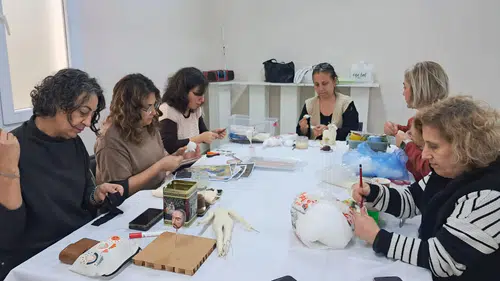 Çiğli’de Kadınlar Geleneksel Sanatı Geleceğe Taşıyor