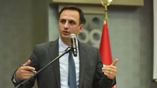 Bornova Belediyesine Uşak Operasyonu! Ömer Eşki Gözaltına Alındı!