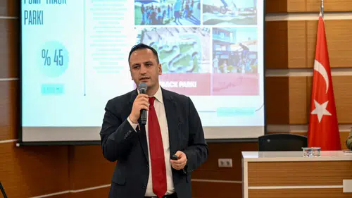 Ömer Eşki: “Gece gündüz çalıştık, Bornova’yı geleceğe hazırlıyoruz”