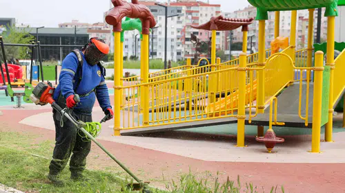 Buca’da bahar temizliği