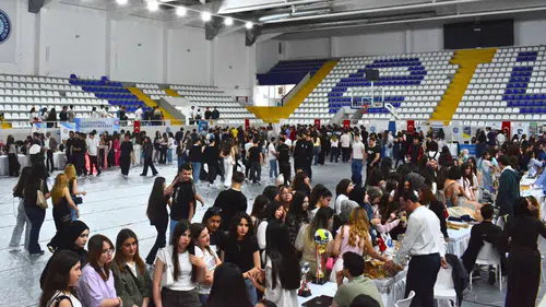 Ege Üniversitesi “28. Tanıtım Günleri”  ile kapılarını üniversite adayı gençlere açtı