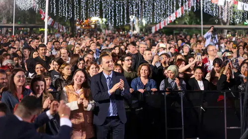 19 Mayıs gençlik sahnesi Küçükpark’ta kuruldu