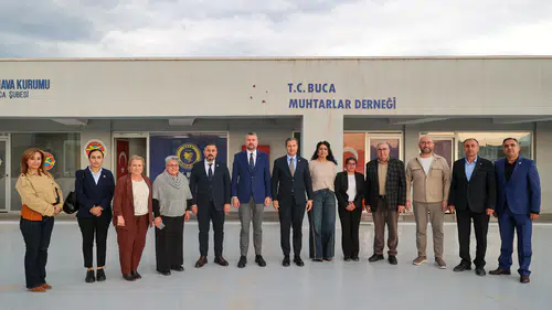 CHP’nin “81 İlde Sokağa Çıkıyoruz” kampanyası Buca’da start aldı