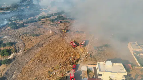 Çandarlı yangını kontrol altına alındı