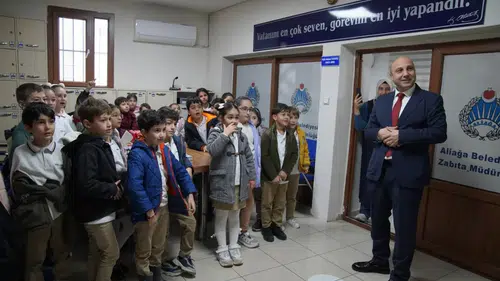 Aliağa Belediyesi Zabıta Müdürlüğü Minik Misafirlerini Ağırladı