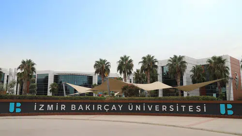 İzmir Bakırçay Üniversitesi, TÜDA Verilerinde Üst Sıralarda Yer Alarak Başarısını Sürdürüyor