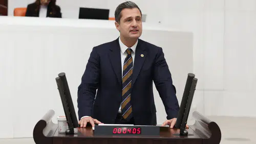 İzmir’de Öğrencilere Erdoğan Ve Din İçerikli Sorgulama…