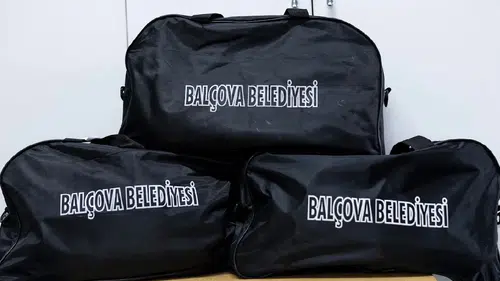 BALÇOVA BELEDİYESİ’NDEN ASKERE GİDECEK GENÇLERE VE AİLELERİNE DESTEK