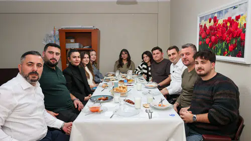 İl Başkanı Güç ve Başkan Duman, iftar sofrasında gençlerin derdini dinledi