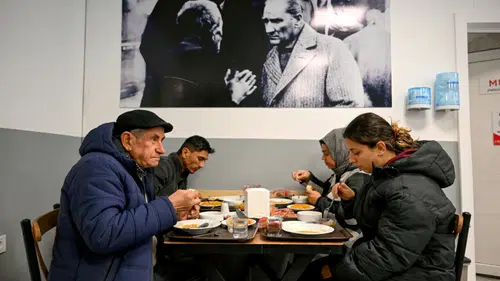 Bornova Belediyesi Ramazan Ayı’na hazır