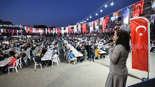 EFES SELÇUK’TA İFTAR SOFRASI DAYANIŞMA İLE KURULDU