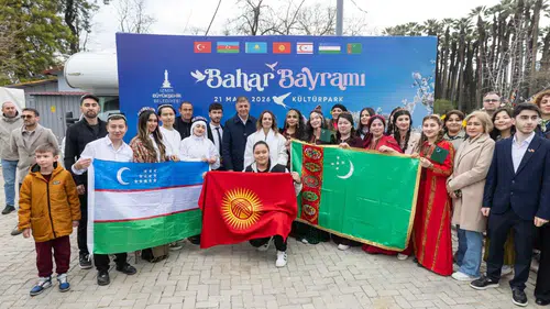 Bahar Bayramı İzmir’e çok yakıştı