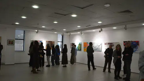 Egeli genç sanatçılar deneyimlerini özgün yorumlara dönüştürdüler