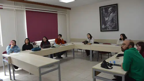 Bağımlılıkla mücadelede eğitim okuldan başlıyor