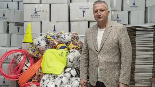 İzmir’de amatör spora 25 milyonluk can suyu