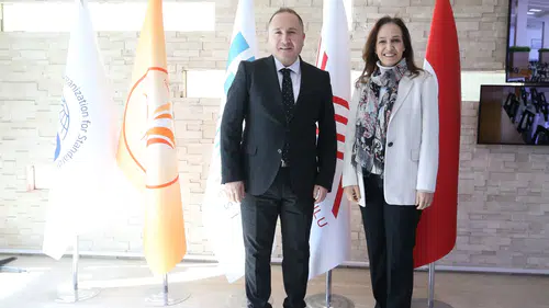 Karşıyaka Bilim Merkezi yeniden açılıyor: Belediye ve üniversiteden güç birliği