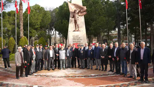 Torbalı’da Çanakkale Zaferi’nin 111. yılı çelenk töreniyle anıldı