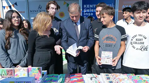 İZKİTAP – 7. İzmir Kitap Fuarı 17–26 Nisan’da Kültürpark’ta