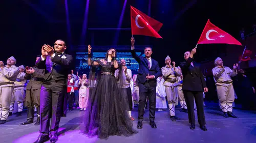 “Uyan Memet” Çanakkale ruhunu sahneye taşıdı