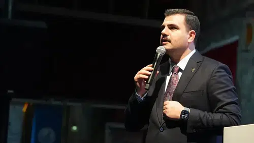 Eyyüp Kadir İnan’dan Cemil Tugay çıkışı: CHP’deki ayrılık bir çöküşün ilanıdır
