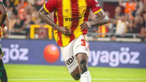 Göztepe'de Anthony Dennis bilmecesi: Premier Lig ekibi kesenin ağzını açtı