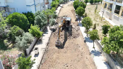 Nazilli'de hizmet atağı: Şehrin her noktasına dokunuş sürüyor