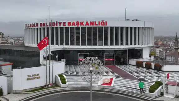 Bolu'da 20 askerin şehit olmasıyla 3 günlük milli yas ilan edildi