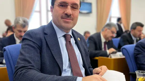 İzmir ve ilçelerine yeni Adliye binaları yapılacak