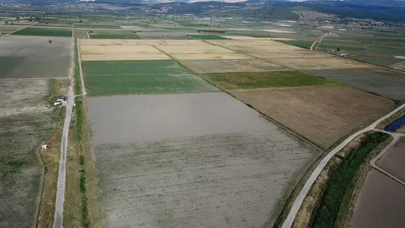 “Türkiye’de Tek, Dünyada İlk” Kınık Organize Tarım Bölgesi Yatırımcıları Bekliyor