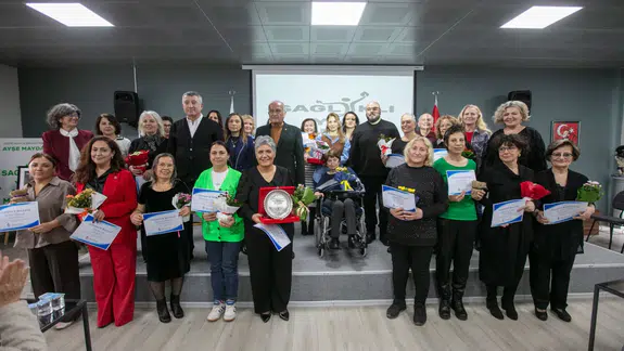 Kendine Güvenen Sesler