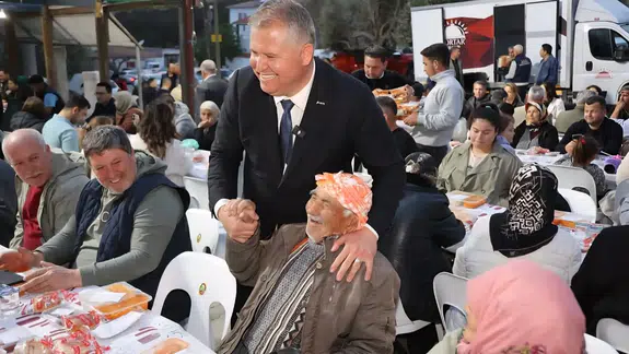 Urla’da Ramazan Sofraları Birlik ve Kardeşlik İçin Kuruluyor