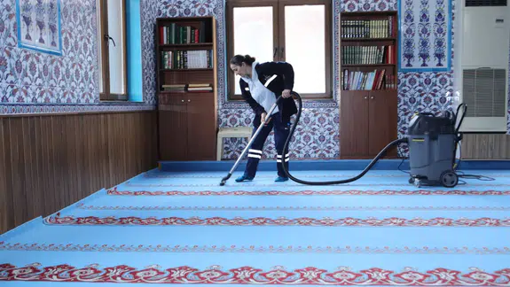 Bayraklı Ramazan’a Hazır