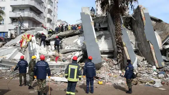 Ezgi Apartmanı davasında görevden çekilen bilirkişi heyeti için karar