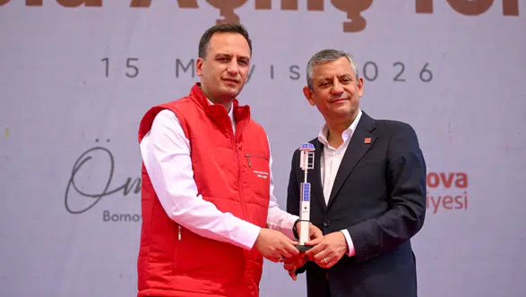 "Bornova, Yenilenebilir Enerji ile Çevresel Dönüşüme Adım Atıyor"