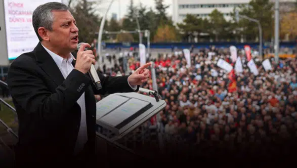 Cumhuriyet Meydanı'ndan İzmirlilere Mesaj: Otobüs Üstünden Seslenecek!