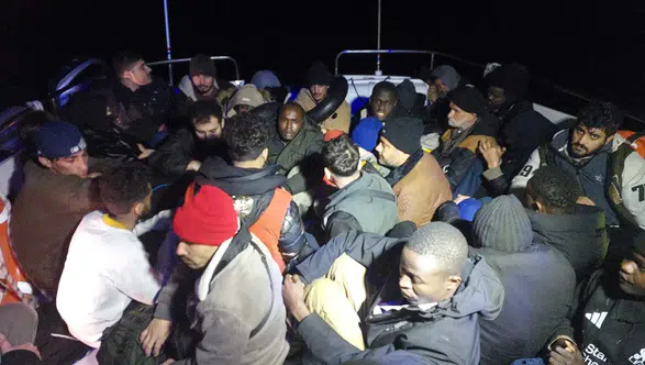 Bodrum açıklarında facianın eşiğinden dönüldü: 30 kişi ölümle burun buruna geldi