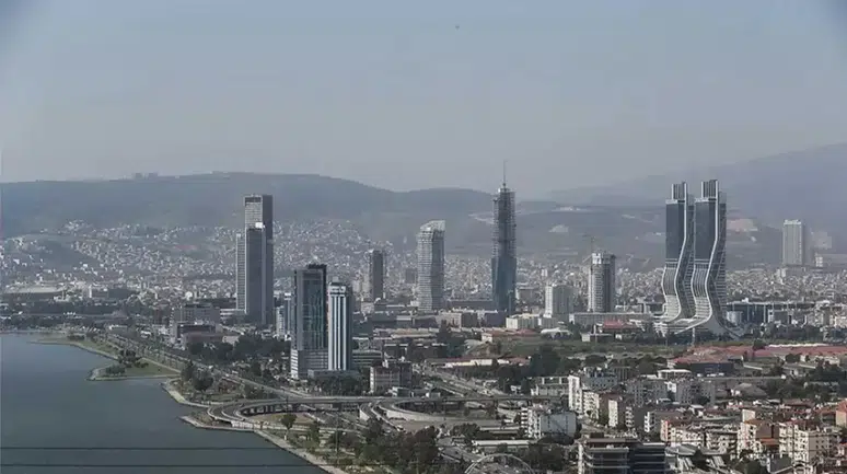 Ekim ayında İzmir konut satışlarında artış yaşandı, yabancı alımlar da yükseldi.
