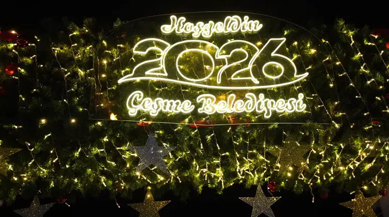 Çeşme’de yılbaşı coşkusu meydanlara taşınıyor