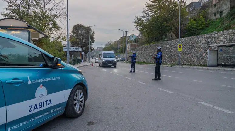 Zabıta, kural tanımayan sürücüleri havadan tespit ediyor