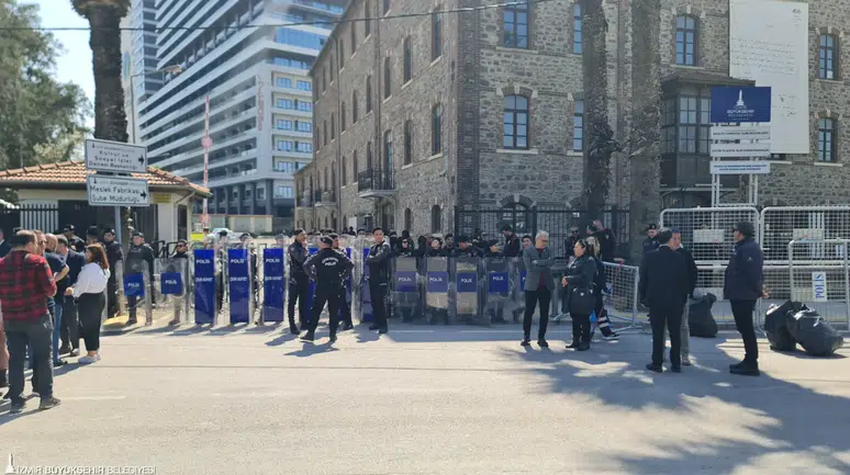 Başkan Tugay: Dava lehimize sonuçlanacak ve hak yerini bulacak