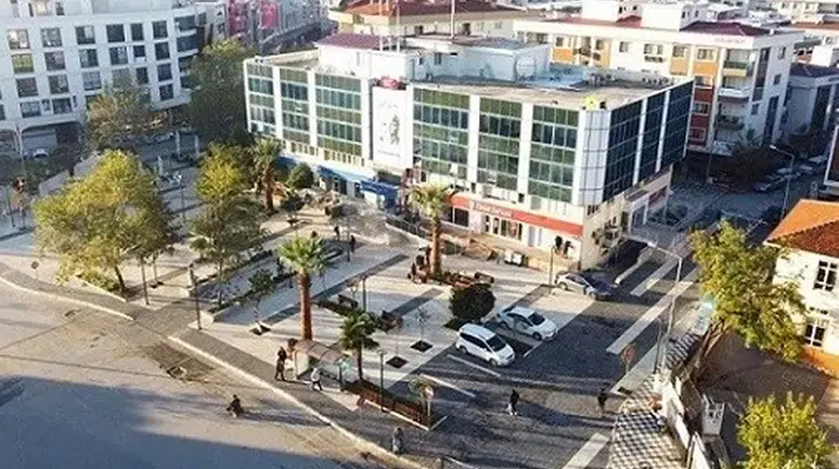 Menderes’te İki Yılda Hizmetle Dolu Bir Dönem Geçirildi