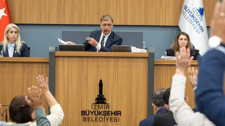 Başkan Tugay: İzmir adım adım en ucuz su kullanan şehir oluyor